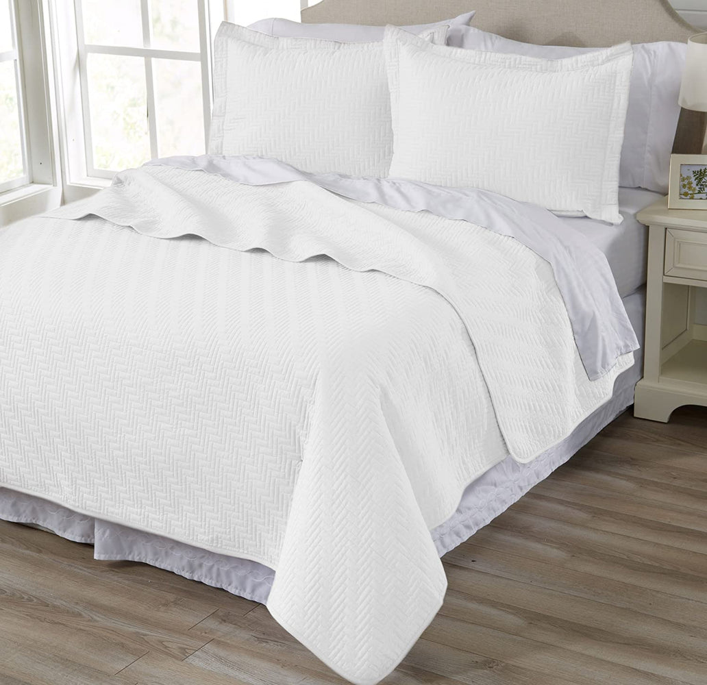 Home Fashion Designs 2-Piece All Season Quilt Set. Twin Size Quilt with 1 Sham. Soft Microfiber Bedspread and Coverlet. Emerson Collection (Pewter)